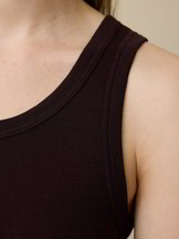 Top aus Bio Wolle, aubergine