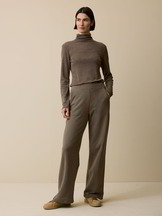 Rollkragenshirt aus Bio Wolle, walnuss melange