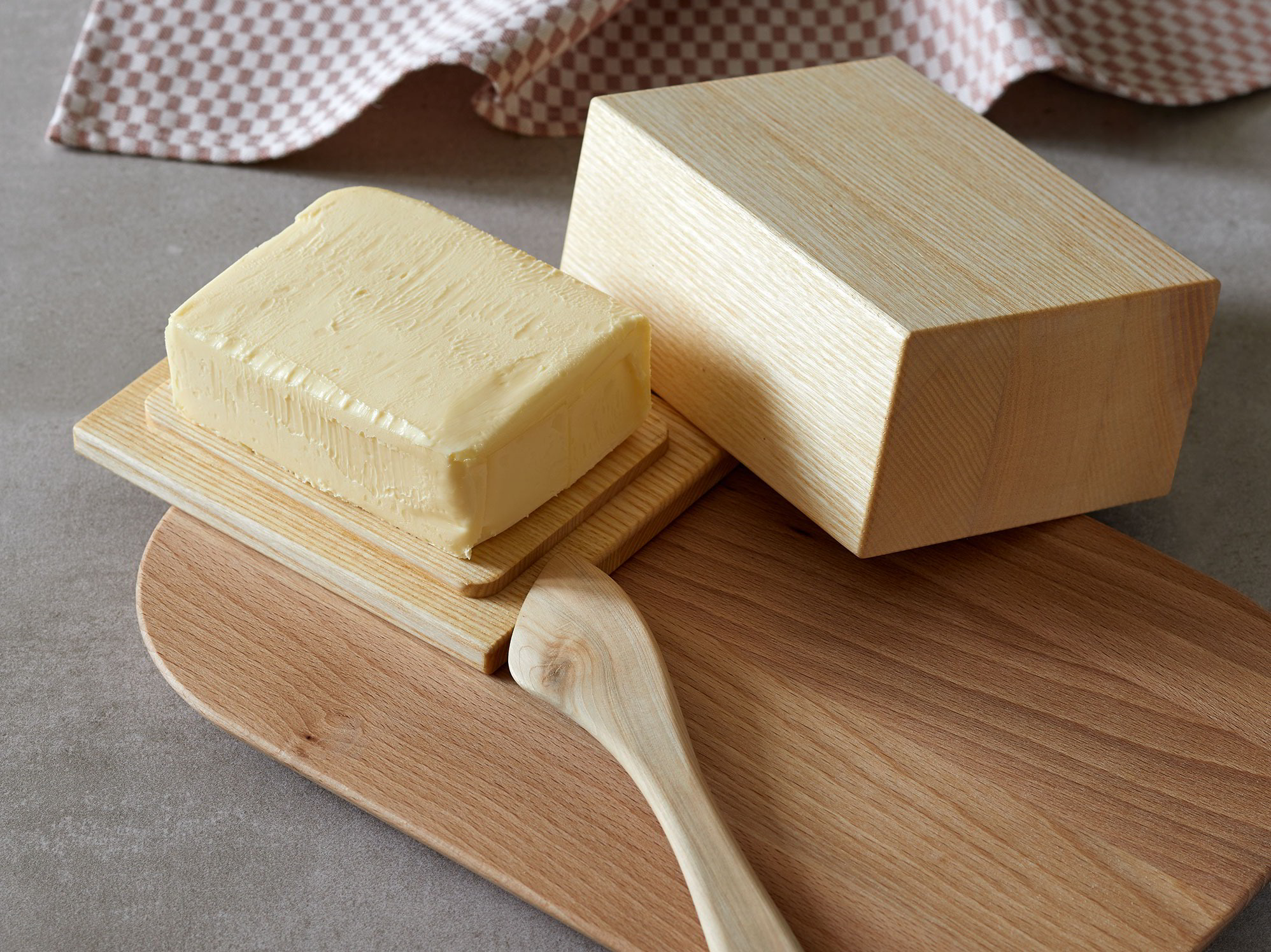 Butterdose aus Eschenholz, geölt, 14 x 10,5 x 7,5 cm | Grüne Erde